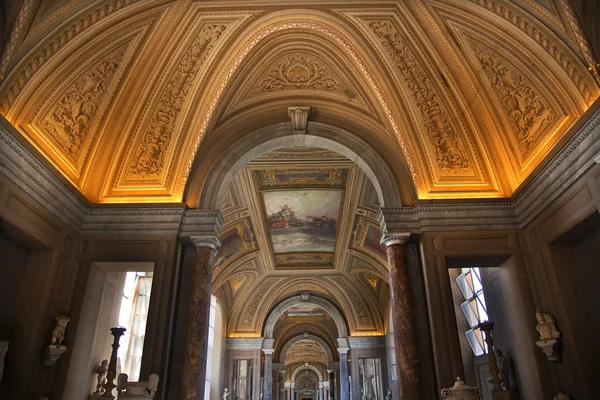 Muzeum Watykańskie wewnątrz sufit Rzym Włochy — Zdjęcie stockowe