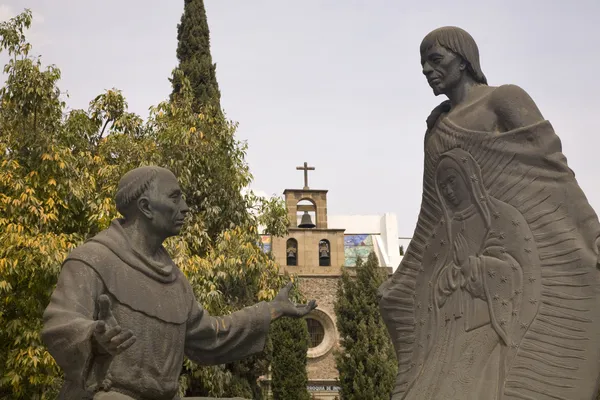 Guadalupe Revelación Estatua Santuario de Guadalupe, Ciudad de México —  Fotos de Stock