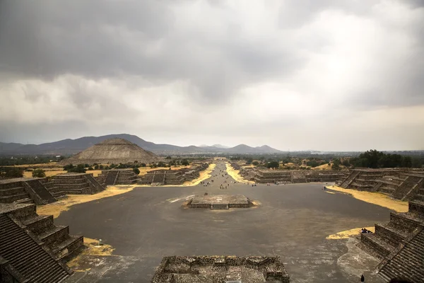 Avenue döda, teotihuacan, Mexiko — Stockfoto