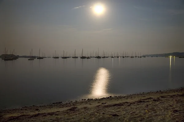 Padnaram Harbor Dartmouth Massachusetts al chiaro di luna — Foto Stock
