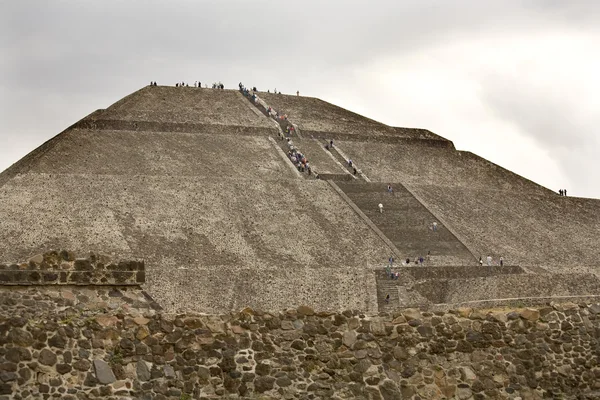Сан Пирамид Теотиуакан Мексика — стоковое фото