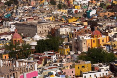 renkli evler, kiliseler fort, guanajuato, mexico