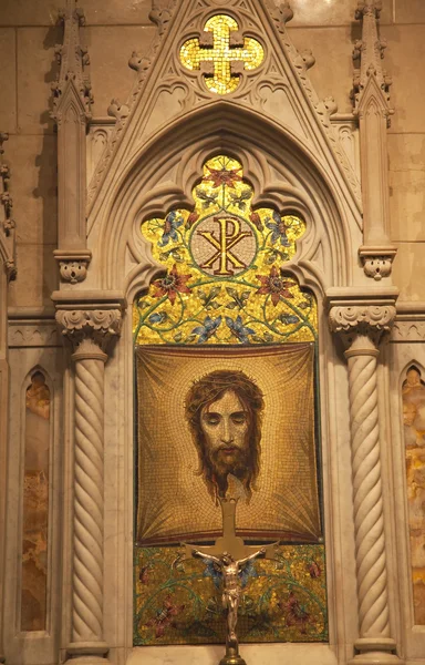 Crucifijo del Santuario de Cristo Catedral de San Patricio Nueva York — Foto de Stock