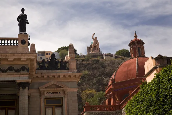 Theater Kirche Statuen Guanajuato Mexiko — Stockfoto