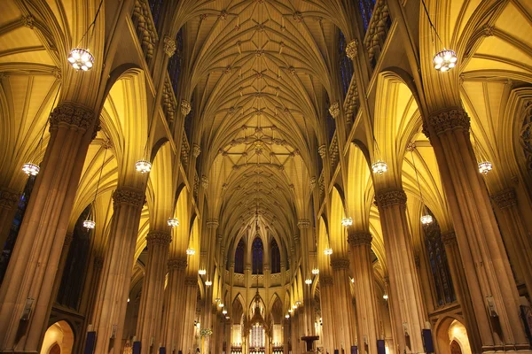 St. Patrick's Cathedral Insides New York City — Stock Photo, Image