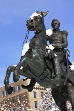 Lafayette Parkı kar sonra jackson heykel pennsylvania ave yıkıyorum.