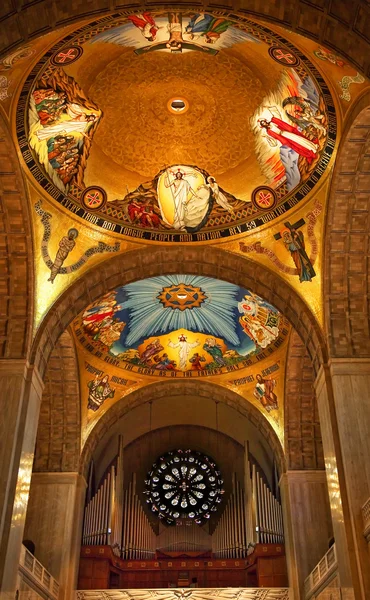 Sanctuaire de l'Immaculée Conception Dôme à Washington DC — Photo