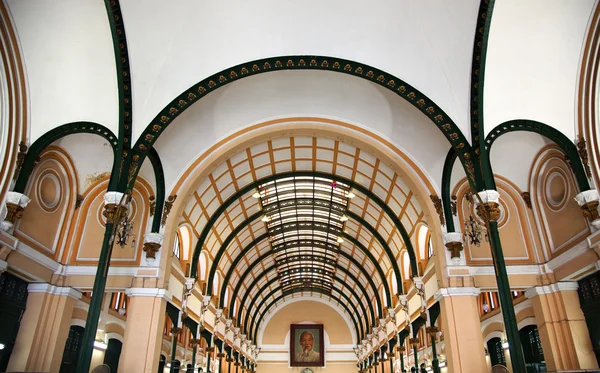 Old General Post Office, Buu Dien Trung Tam, Inside Saigon Vietn — Stock Photo, Image