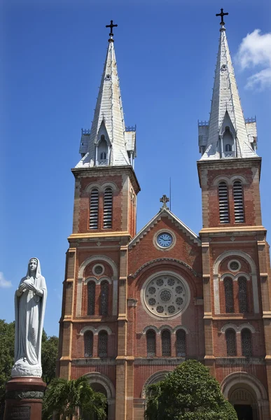 Notre Dame Cathedral Vigin Mary Statue Saigon Vietnam — Stock Photo, Image
