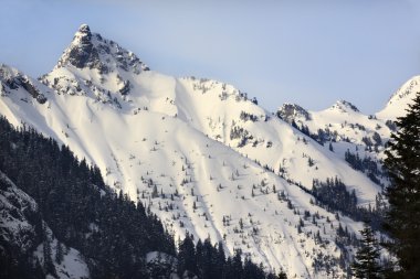 Kendall en yüksek kar dağ snoqualme geçmek washington