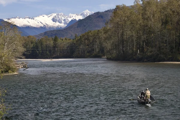 Ir a pescar Parque Nacional de Cascadas del Norte —  Fotos de Stock