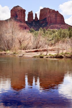 Katedral Kanyon oak creek yansıma sedona arizona rock