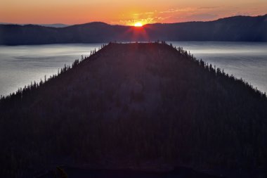 Crater Lake Wizard Island Sunrise Oregon clipart