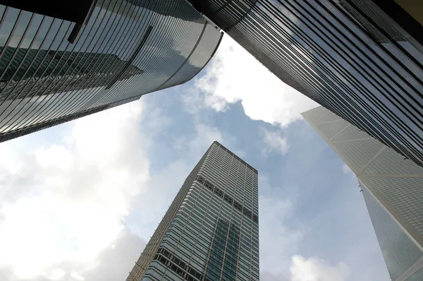 Rascacielos rodeados — Foto de Stock