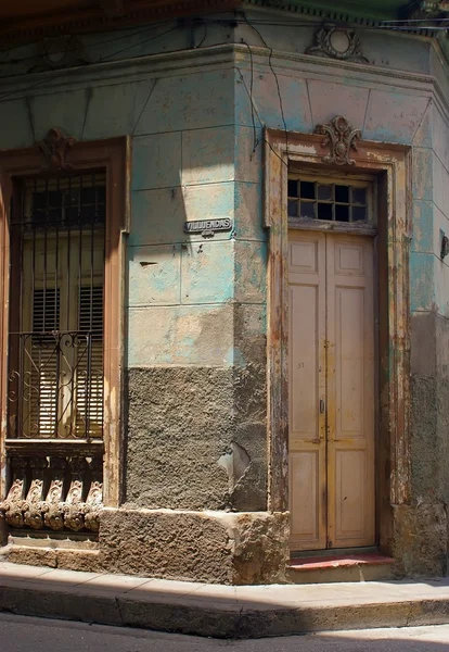 Construção e uso doméstico em Trinidad, Cuba — Fotografia de Stock
