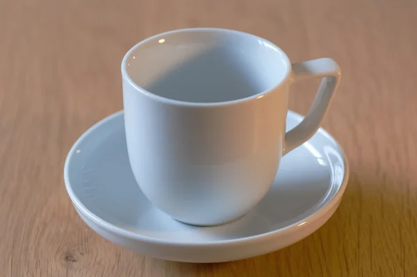 Hvit kopp og skål – stockfoto