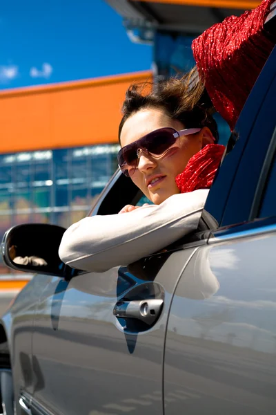 Mujer en coche — Foto de Stock
