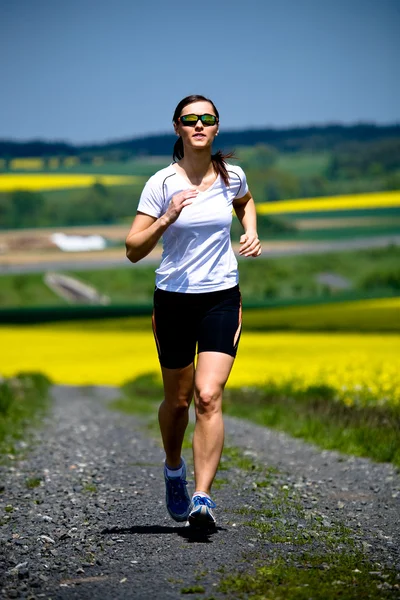慢跑的女人 — 图库照片