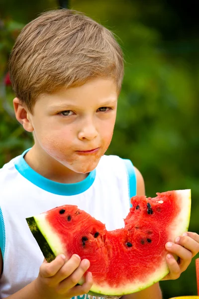 Fiú- és watermelone — Stock Fotó