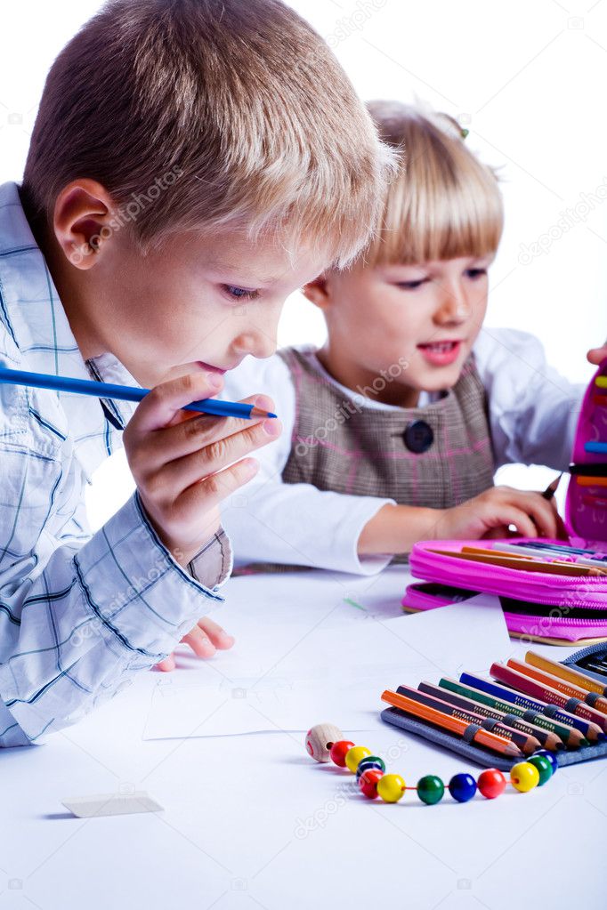 Two drawing kids