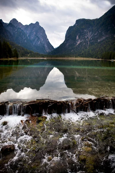 Lago di Dobiacco — Stock Photo, Image