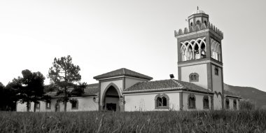 Endülüs Camii