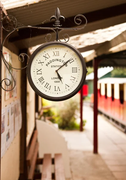 Järnvägen klocka — Stockfoto