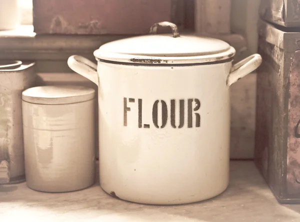 Flour tin — Stock Photo, Image