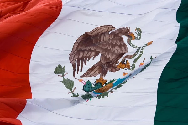 Мексиканським прапором, крупним планом. — стокове фото