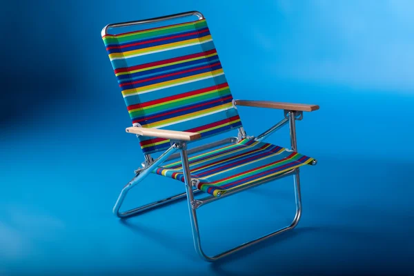Παραλία καρέκλα στο μπλε ΙΙ — Φωτογραφία Αρχείου