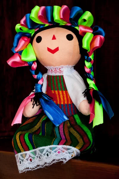 Barevné mexické panenka — Stock fotografie