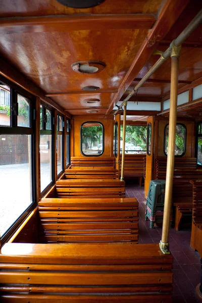 Old bus — Stock Photo, Image