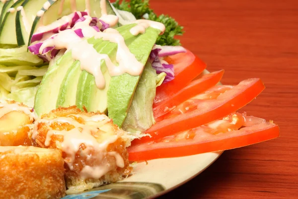 Salad and sushi 2 — Stock Photo, Image
