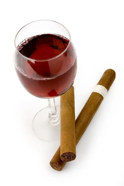Kırmızı şarap ve puro — Stok fotoğraf