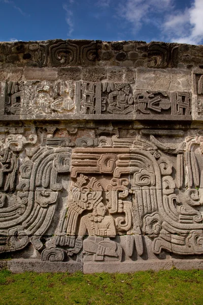 Temple of the Feathered Serpent detail — Stock Photo, Image