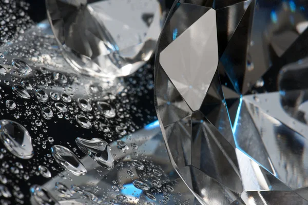 Кристалл и жидкость — стоковое фото