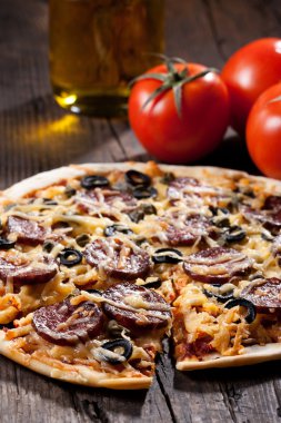 ev yapımı pizza