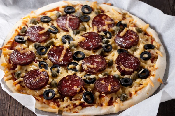 Homemade pizza — Stock Photo, Image