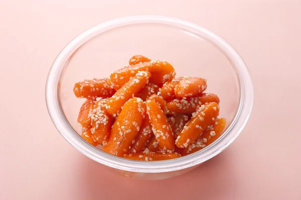 Miel glacé bébé carottes — Photo