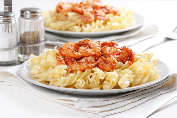 Pasta with tomato and shrimps — Stock Photo, Image