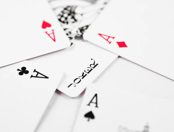 Jouer aux cartes — Photo