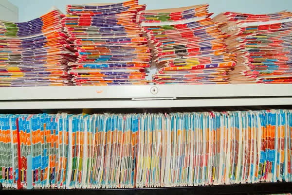 Carpetas de registros médicos . —  Fotos de Stock
