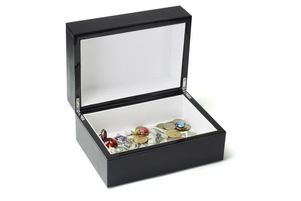 Bijoux et argent en boîte noire — Photo