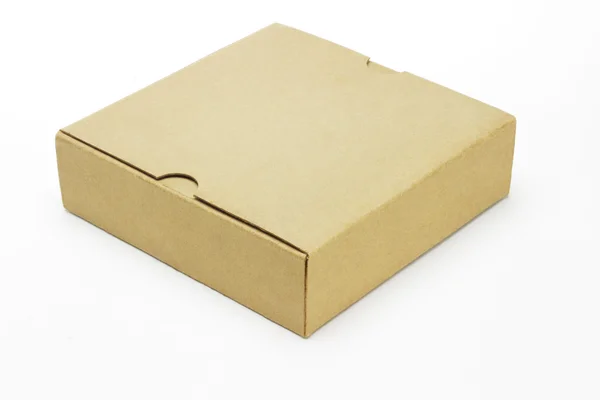 Закрытая бумажная коробка — стоковое фото