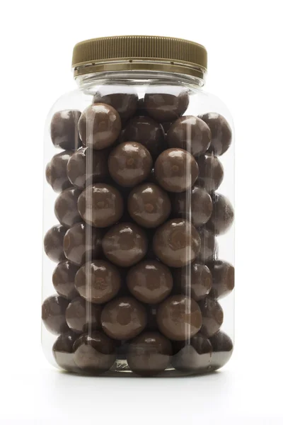 코팅 밀크 초콜릿 견과류 — 스톡 사진