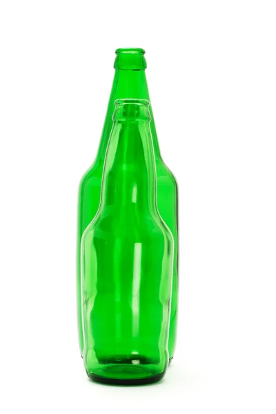 两个绿色啤酒瓶 — 图库照片