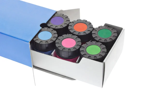 Barvy vodové barvy v otevřené papírová krabice — Stock fotografie