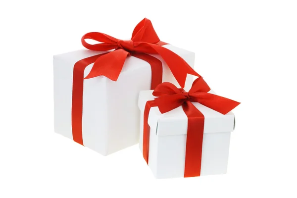 Κουτιά δώρου, με κόκκινο τόξο κορδέλες — Φωτογραφία Αρχείου