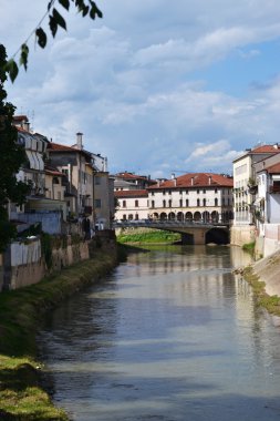 nehir bacchiglione, vicenza - İtalya