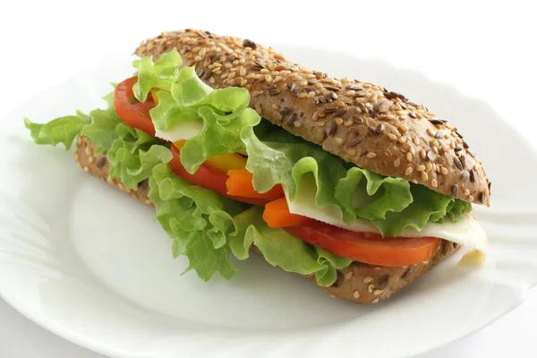 Sanduíche com legumes — Fotografia de Stock